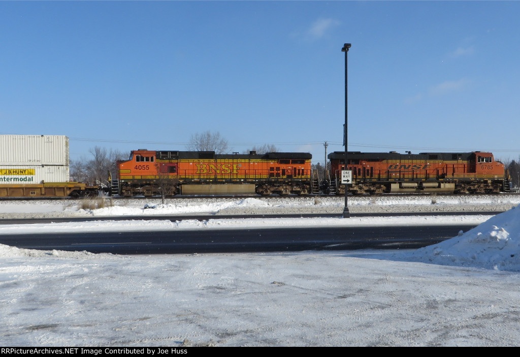 BNSF 6785 East